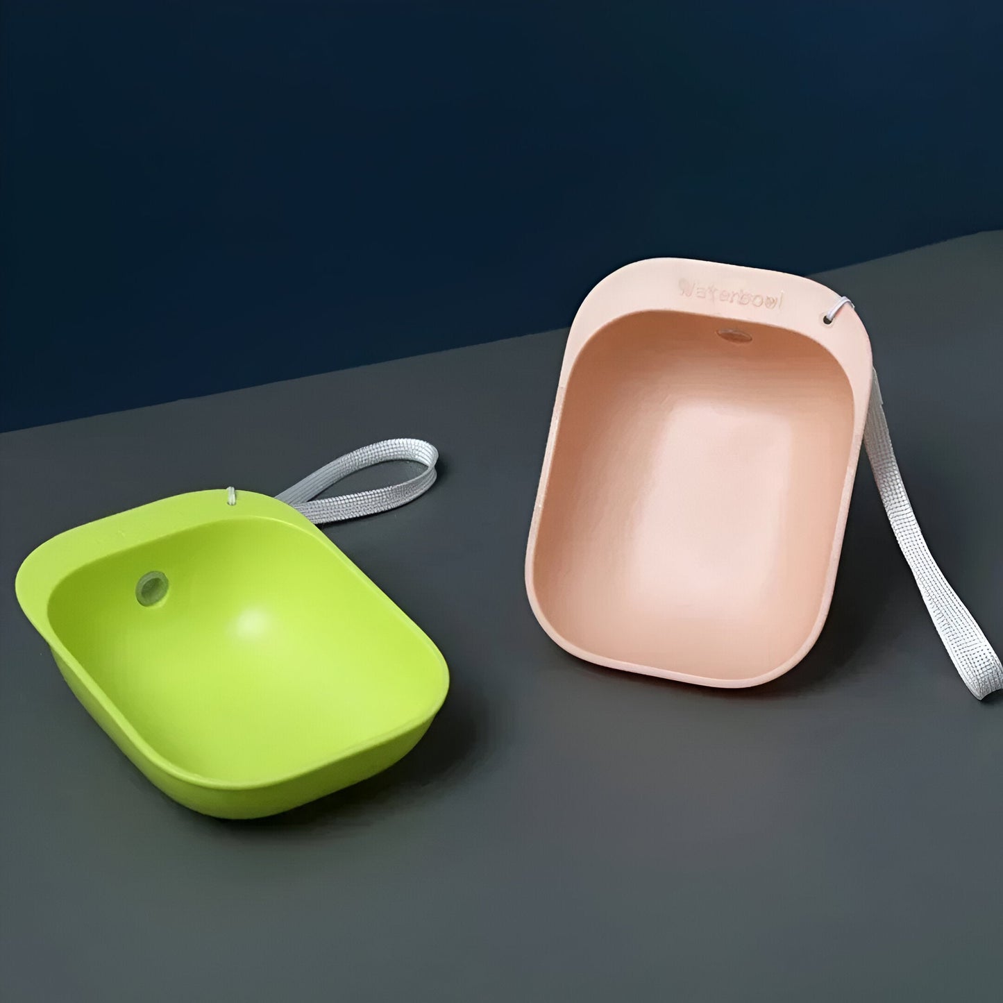 HydroPaw™ – Dog Travel Bottle